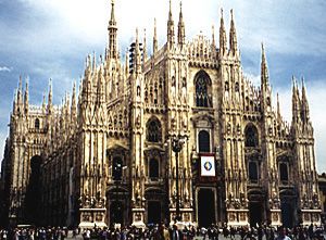 CATHEDRAL OF MILAN ITALY1.jpg